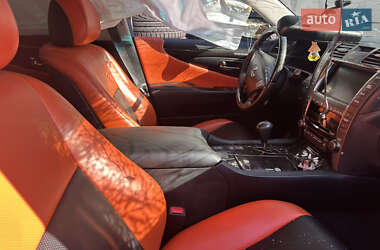 Седан Lexus LS 2007 в 