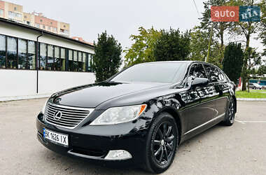 Седан Lexus LS 2008 в Ровно