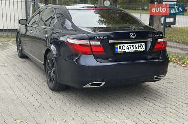 Седан Lexus LS 2006 в 
