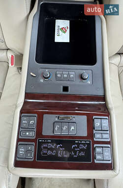 Седан Lexus LS 2006 в 