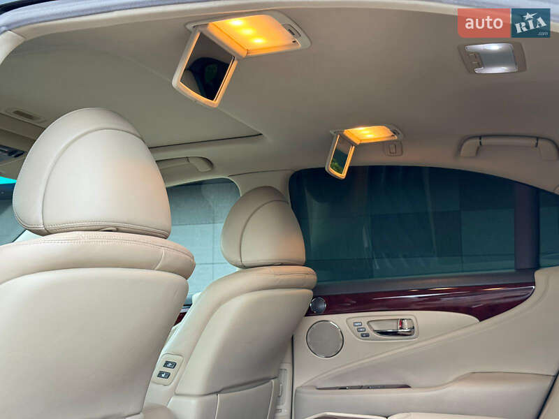 Седан Lexus LS 2007 в Киеве фото 62 Седан Lexus LS 2007 в Киеве