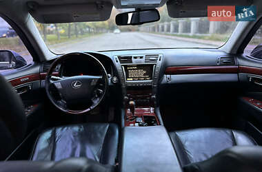Седан Lexus LS 2007 в 