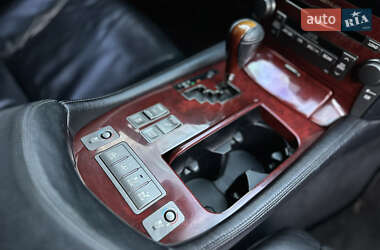 Седан Lexus LS 2007 в 