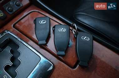 Седан Lexus LS 2005 в 