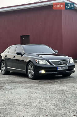 Седан Lexus LS 2007 в Киеве