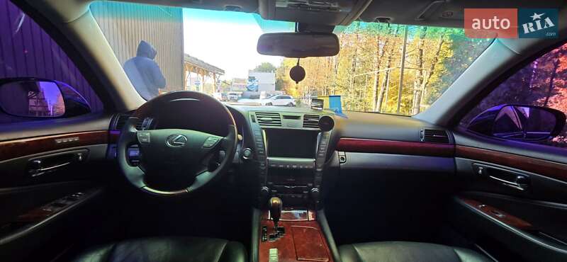 Седан Lexus LS 2007 в Тернополі фото 31 Седан Lexus LS 2007 в Тернополі