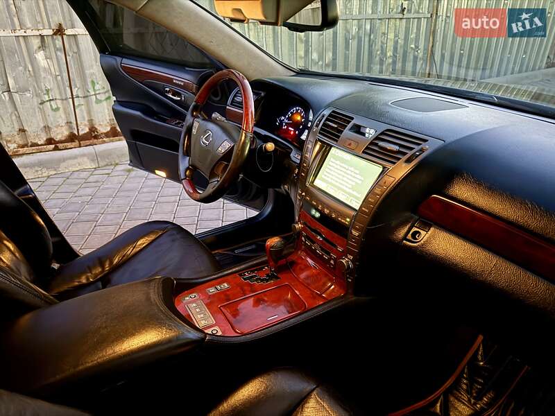 Седан Lexus LS 2007 в Одессе фото 50 Седан Lexus LS 2007 в Одессе