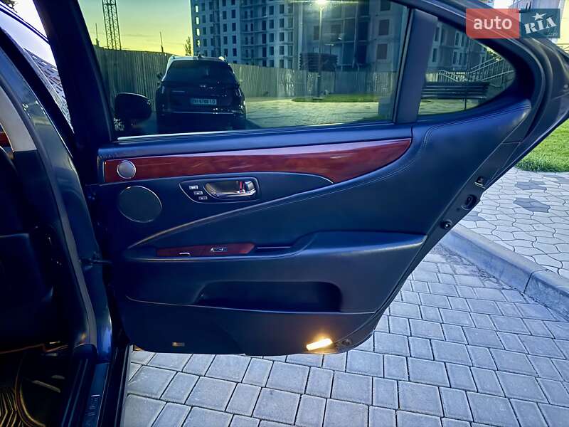 Седан Lexus LS 2007 в Одессе фото 58 Седан Lexus LS 2007 в Одессе