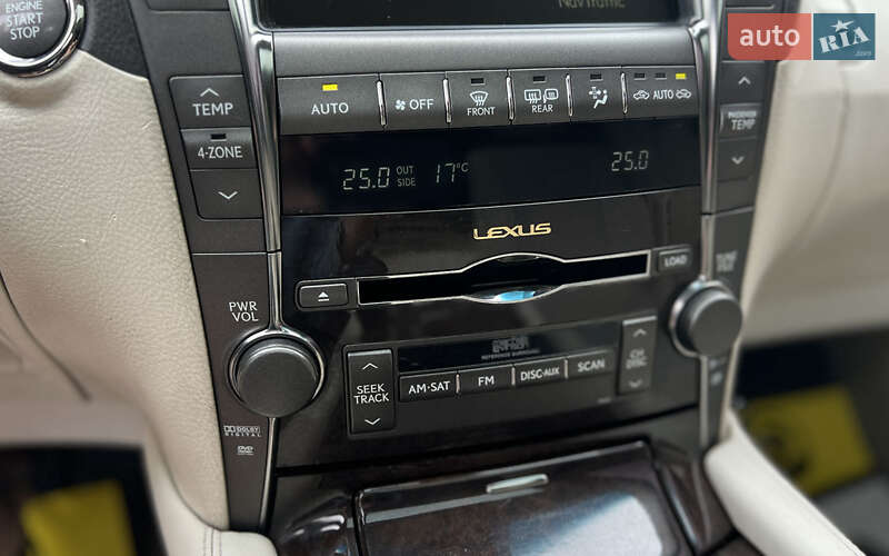 Седан Lexus LS 2007 в Львові