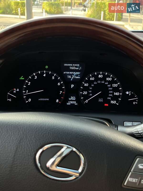 Седан Lexus LS 2007 в Києві