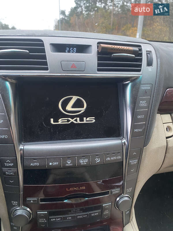 Седан Lexus LS 2007 в Киеве фото 6 Седан Lexus LS 2007 в Киеве