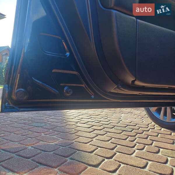 Седан Lexus LS 2014 в Києві