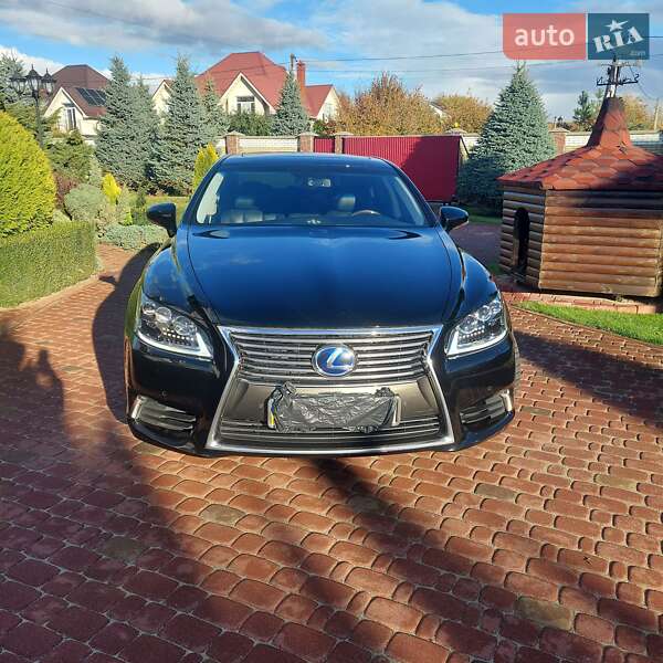 Седан Lexus LS 2014 в Києві