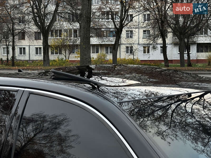 Седан Lexus LS 2008 в Рівному