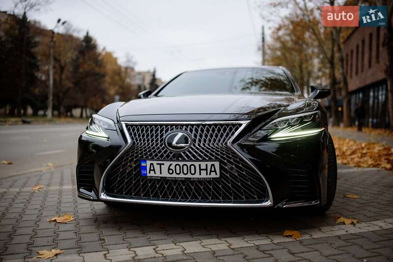Седан Lexus LS 2018 в Ивано-Франковске