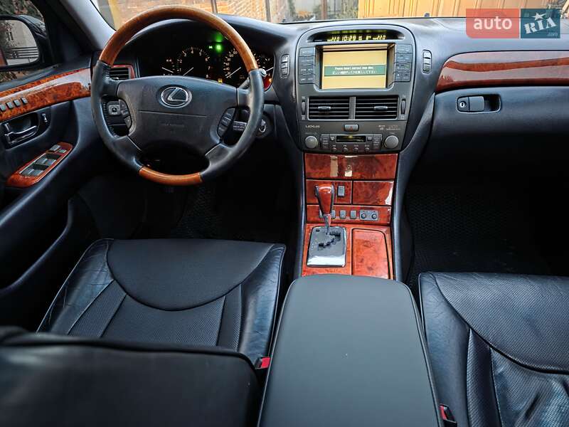 Седан Lexus LS 2005 в Бердичеве