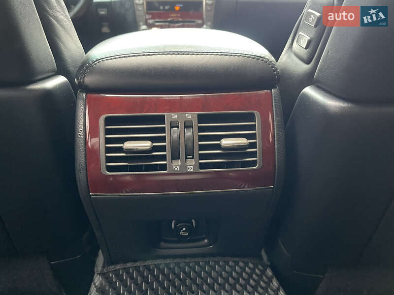 Седан Lexus LS 2007 в Днепре