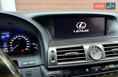 Седан Lexus LS 2012 в Умани