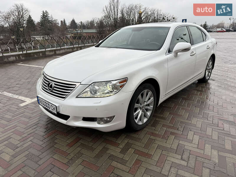 Lexus LS 2011 Lexus LS 2011