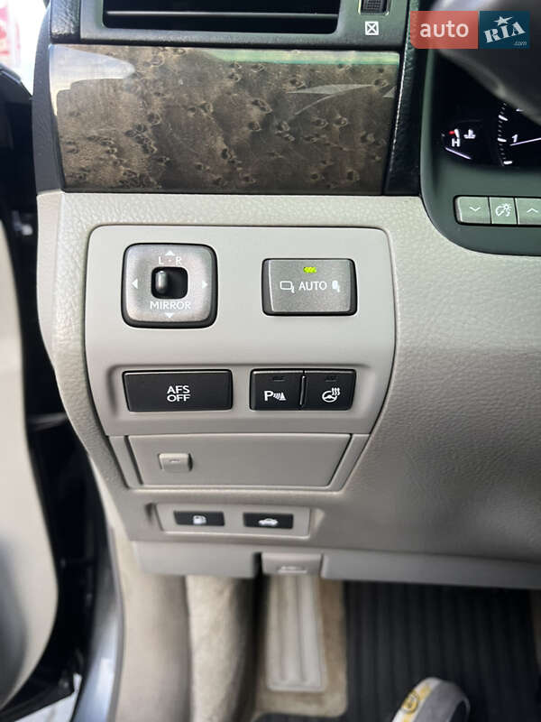 Седан Lexus LS 2008 в Виннице