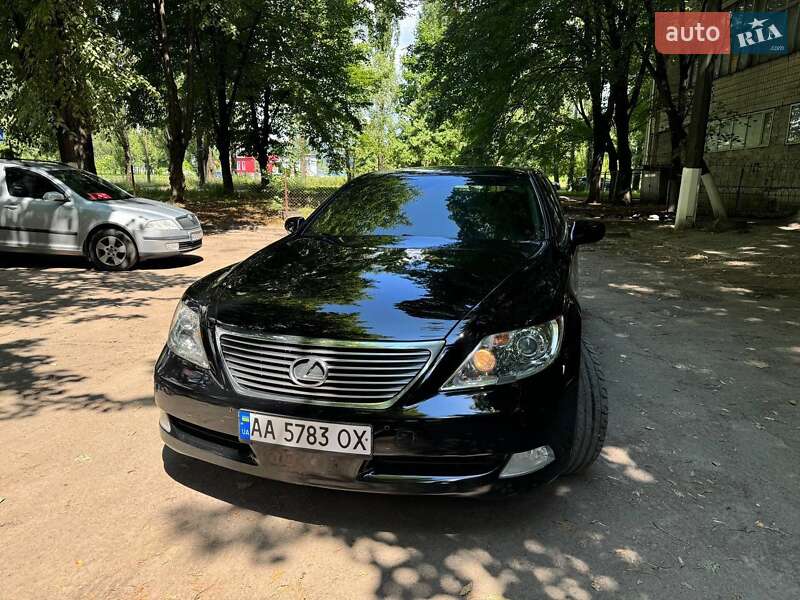 Lexus LS 2008