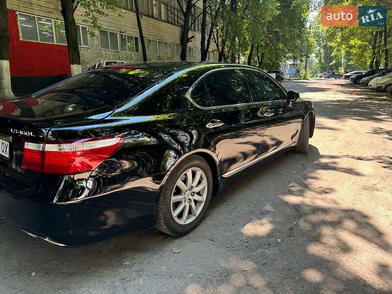 Седан Lexus LS 2008 в Києві