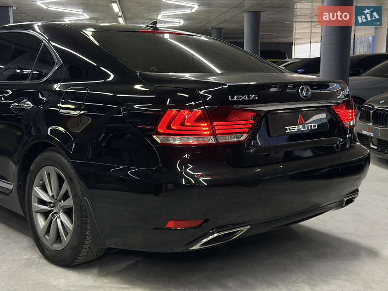 Седан Lexus LS 2013 в Одессе