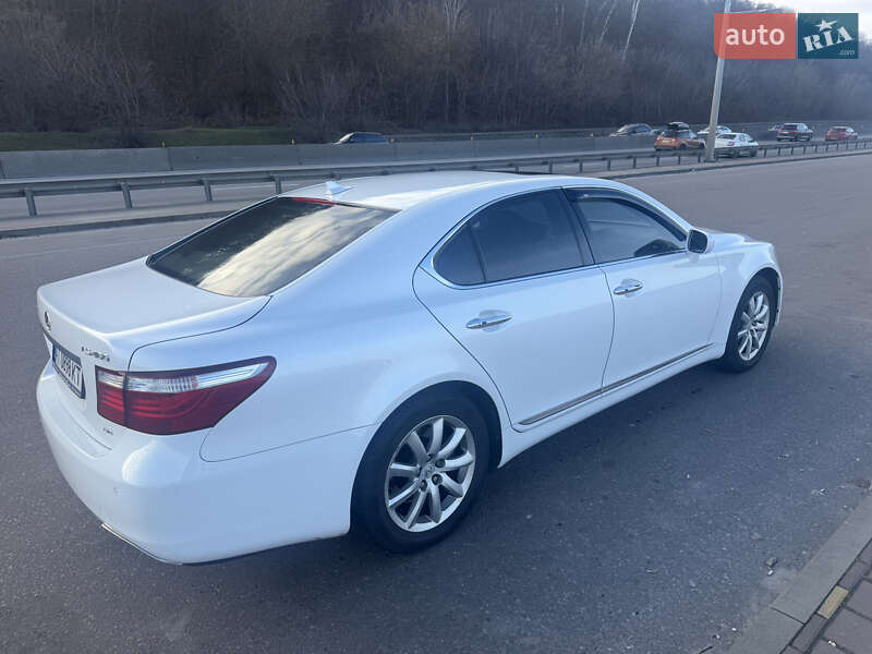 Седан Lexus LS 2009 в Києві фото 12 Седан Lexus LS 2009 в Києві