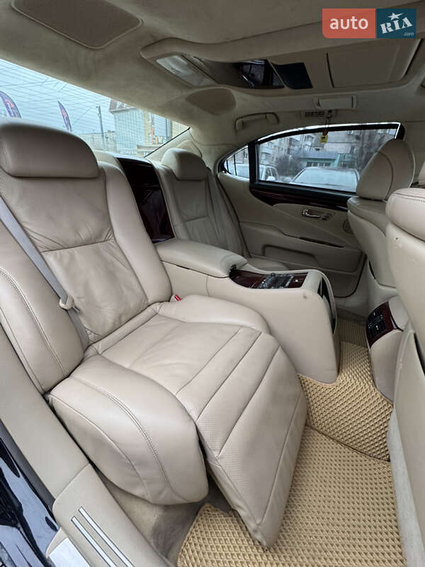 Седан Lexus LS 2007 в Бердичеві