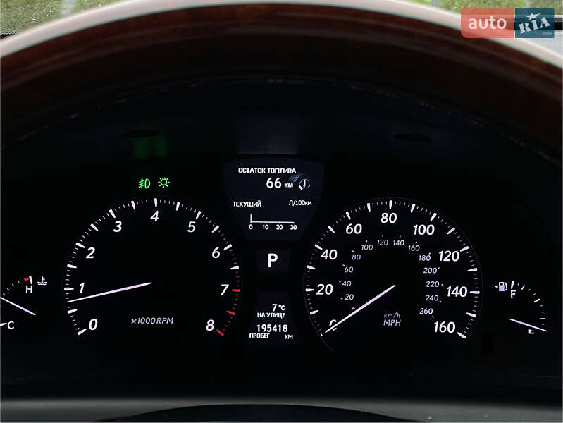 Седан Lexus LS 2007 в Луцке