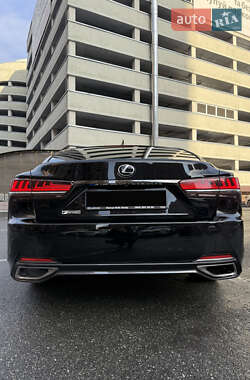 Седан Lexus LS 2018 в Киеве