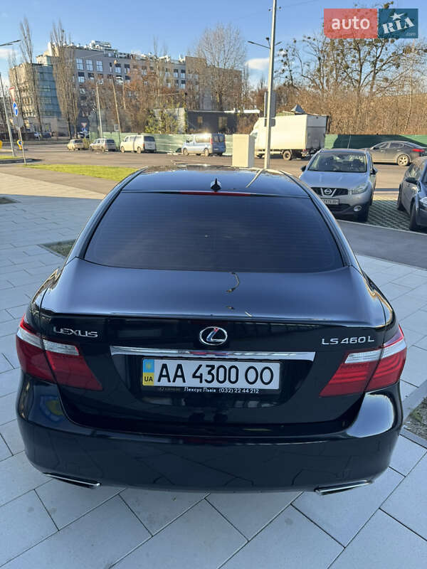 Седан Lexus LS 2008 в Києві