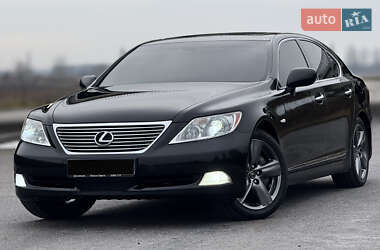 Седан Lexus LS 2008 в Бердичеве
