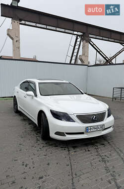 Седан Lexus LS 2007 в Одессе