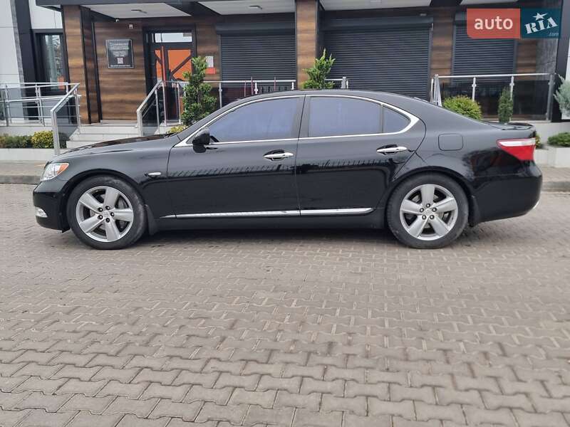 2007 Lexus LS, VIN JTHGL46F375010199:plate — фото 1 (autoria)