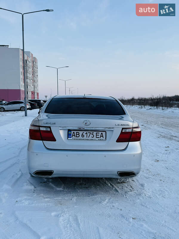 Седан Lexus LS 2007 в Виннице