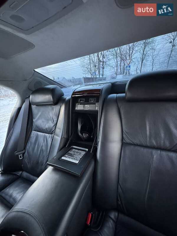 Седан Lexus LS 2007 в Виннице