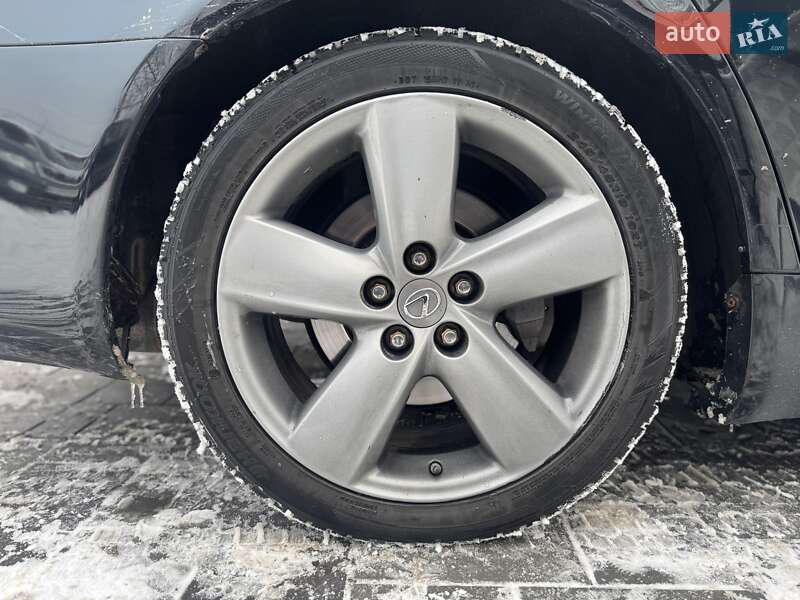 Седан Lexus LS 2007 в Киеве