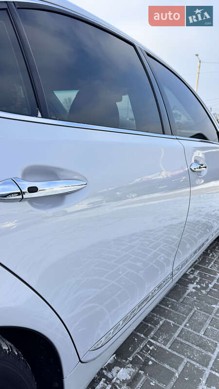 Седан Lexus LS 2010 в Кропивницькому