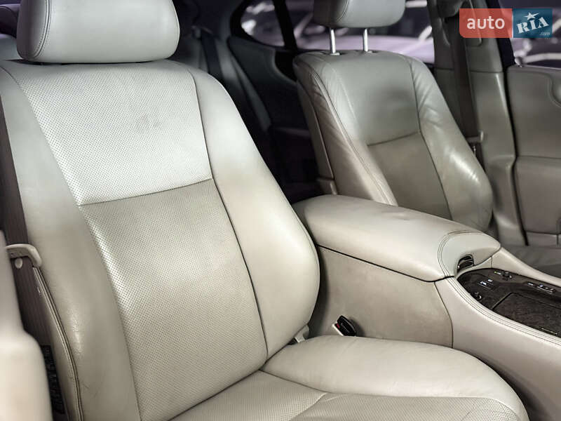 Седан Lexus LS 2006 в Николаеве