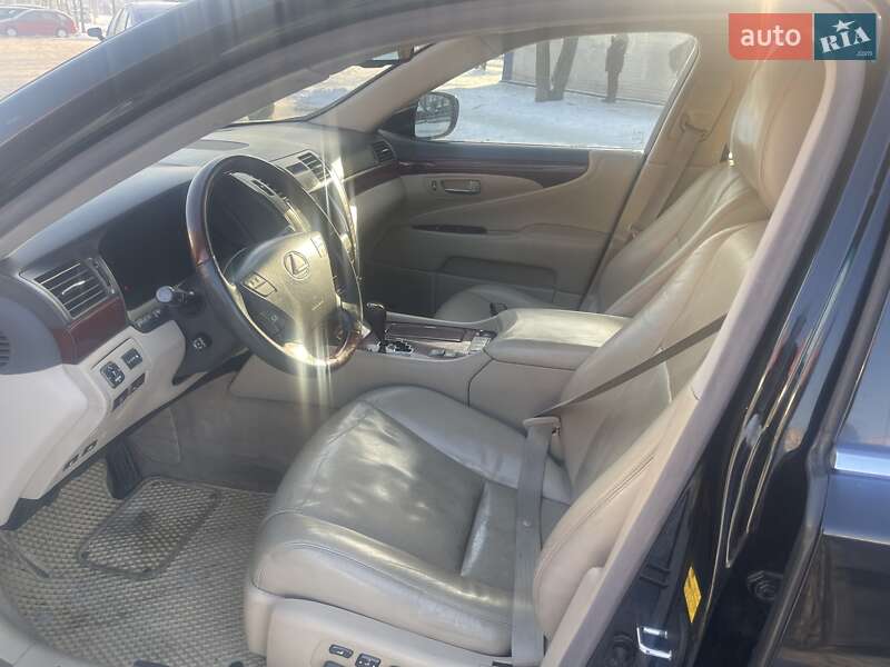 Седан Lexus LS 2007 в Белой Церкви