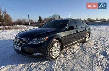 Седан Lexus LS 2008 в Виннице