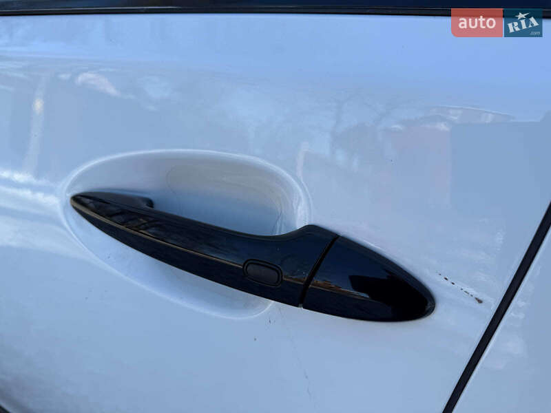 Седан Lexus LS 2014 в Киеве