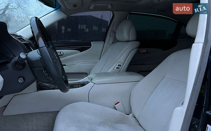Седан Lexus LS 2007 в Львові фото 7 Седан Lexus LS 2007 в Львові