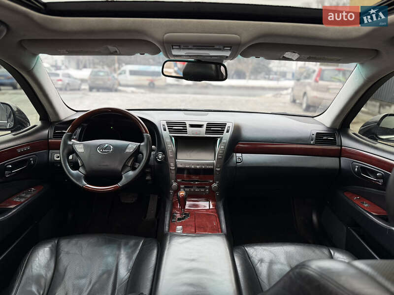 Седан Lexus LS 2007 в Хмельницком фото 23 Седан Lexus LS 2007 в Хмельницком