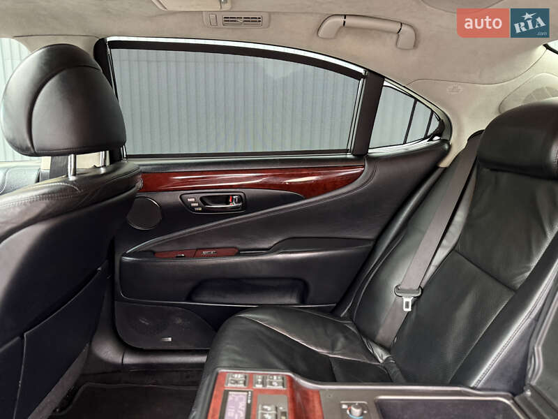 Седан Lexus LS 2007 в Хмельницком фото 58 Седан Lexus LS 2007 в Хмельницком