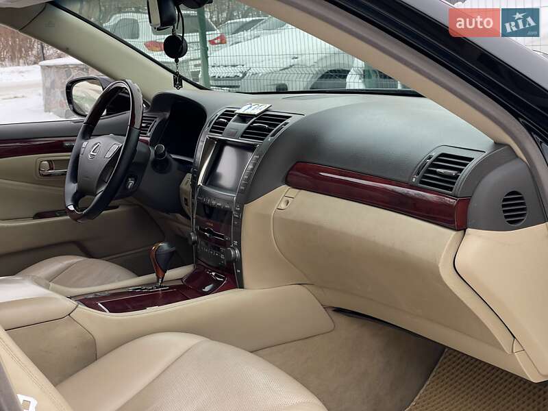 Седан Lexus LS 2007 в Бердичеві фото 45 Седан Lexus LS 2007 в Бердичеві