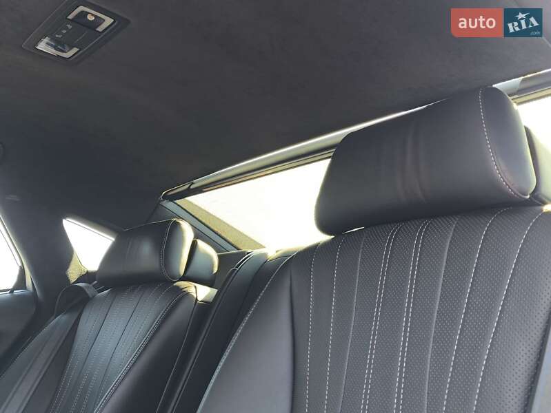 Седан Lexus LS 2021 в Києві