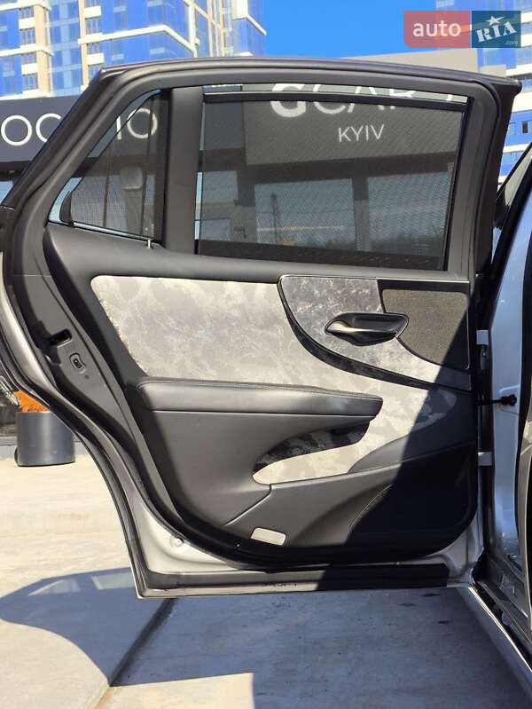 Седан Lexus LS 2021 в Києві