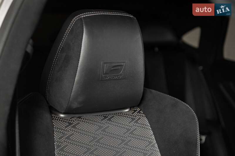 Седан Lexus LS 2021 в Одесі